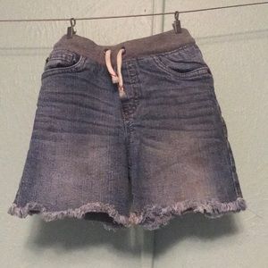 Boys jean shorts/ distressed